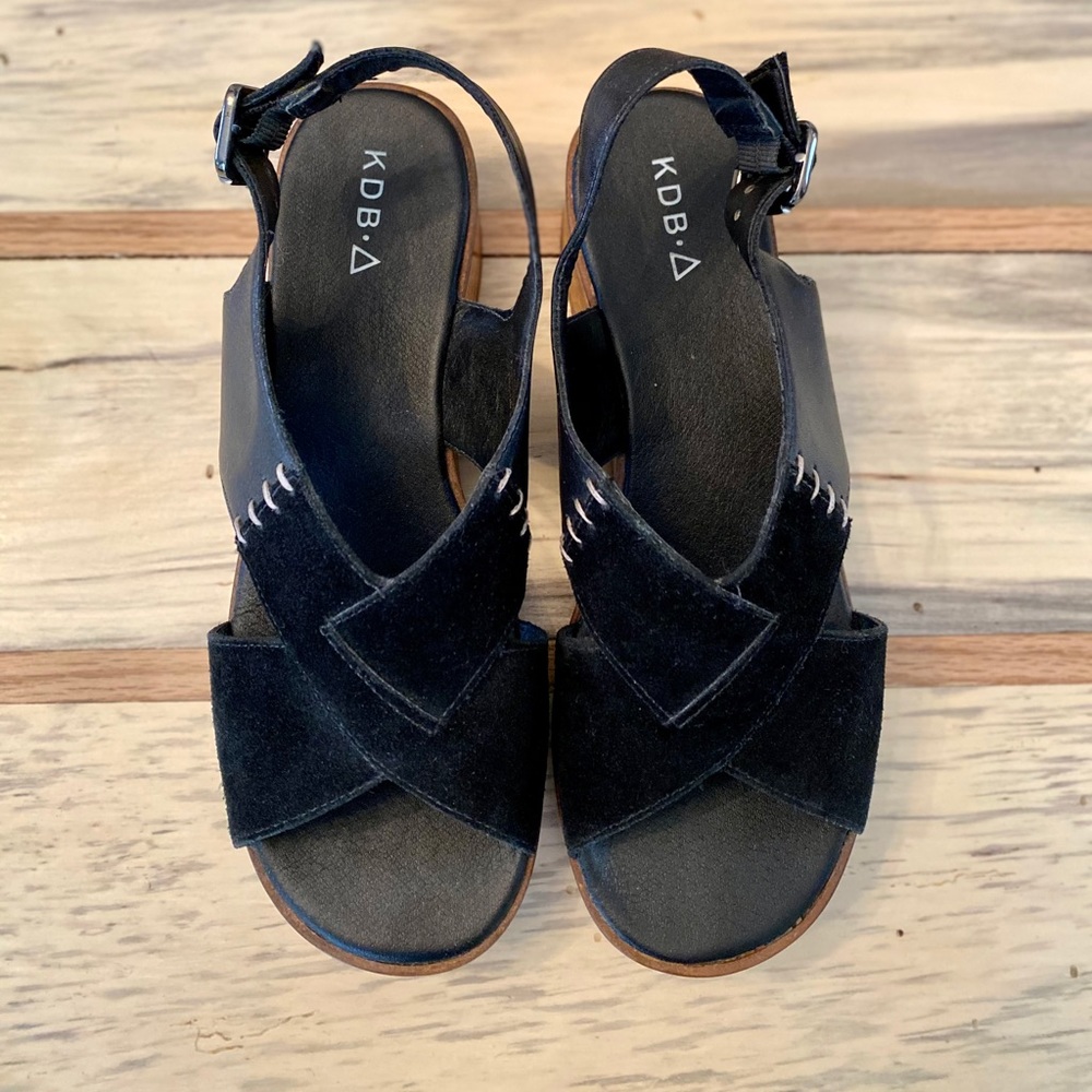 Kelsi Dagger Brooklyn Danielle Sandal, 7